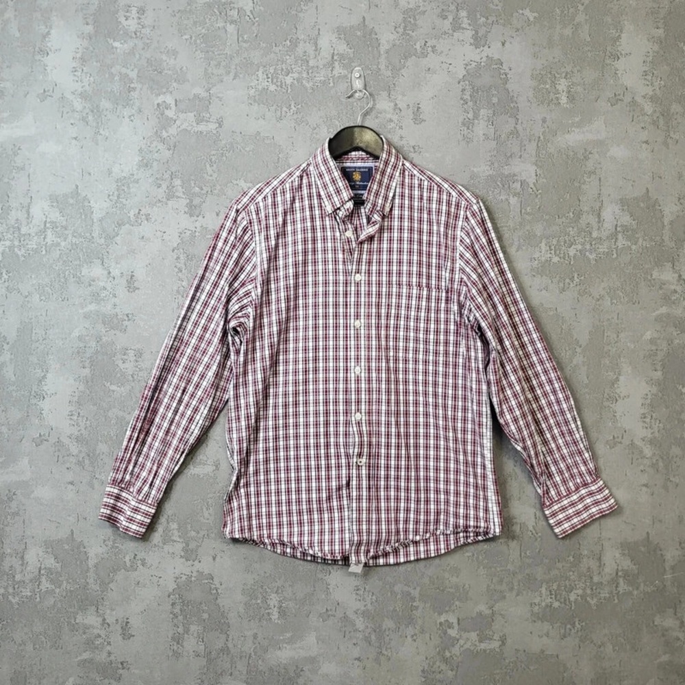 Men's Plaid Button-Down Shirt